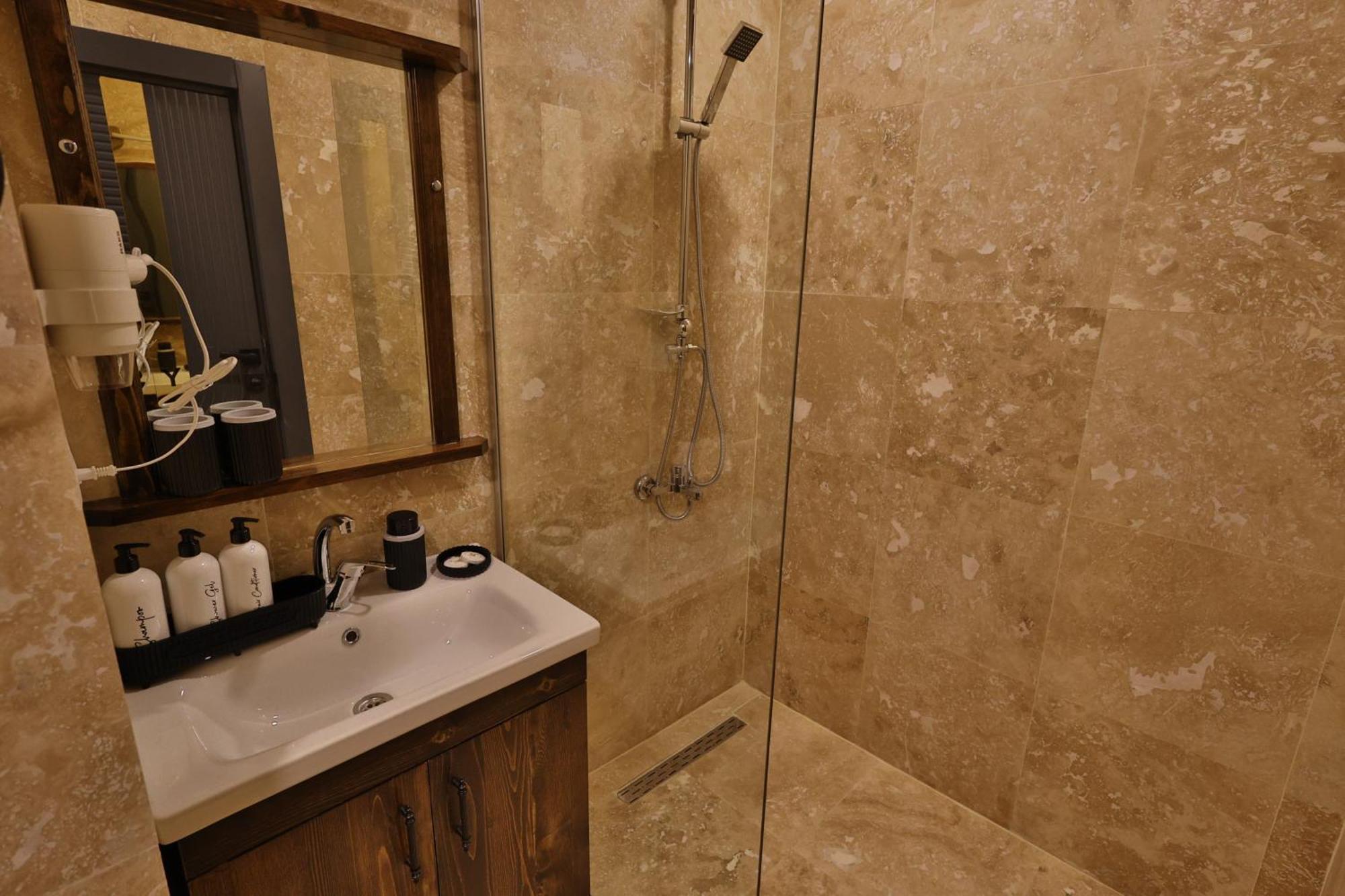Yellow Stone House Гьореме Екстериор снимка